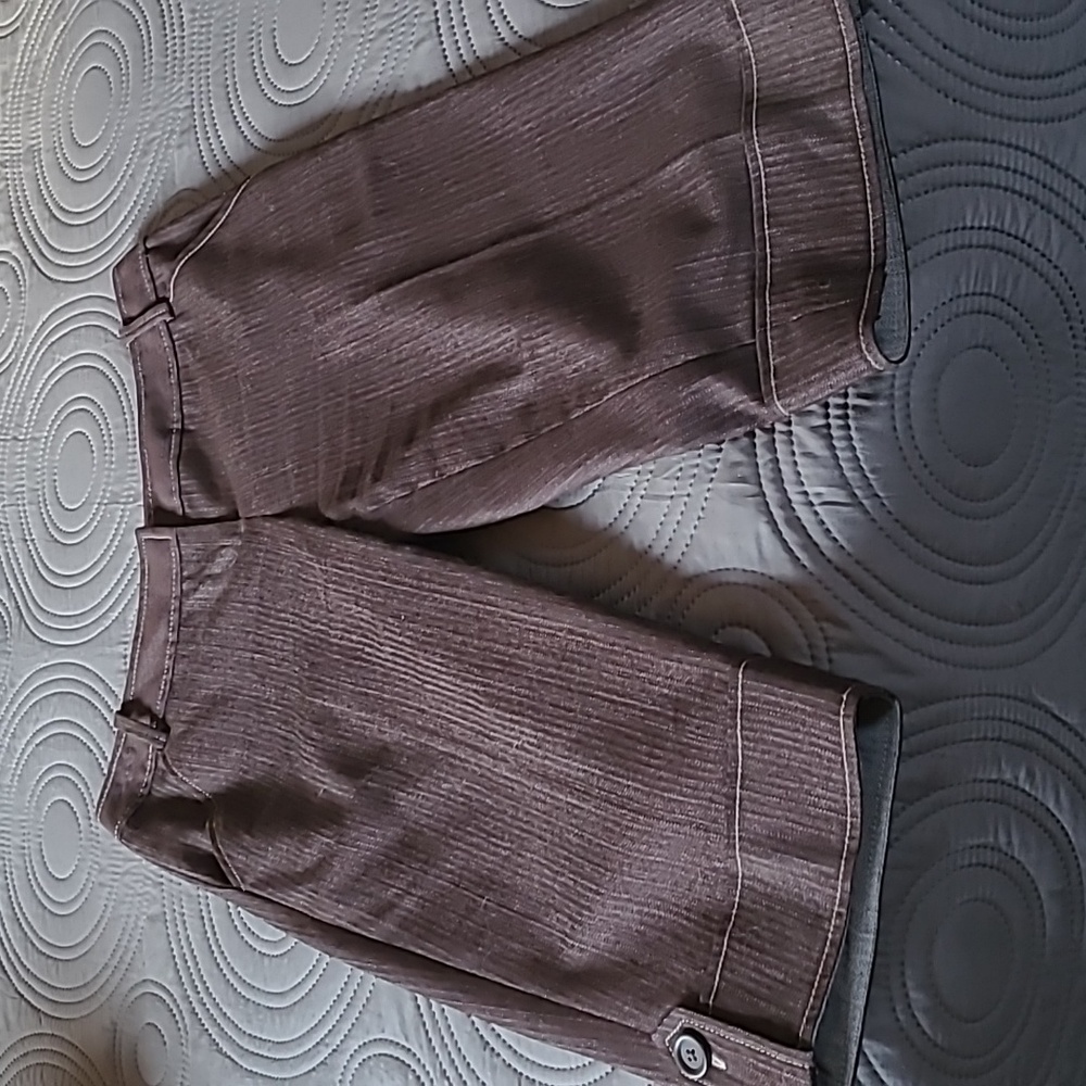 Loft brown capris